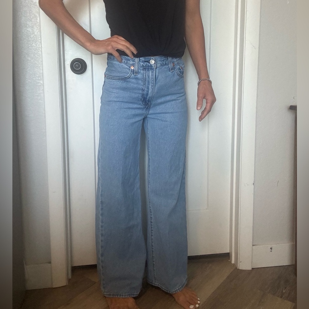 Levi’s ribcage wide leg
